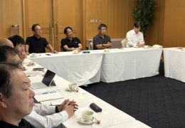管理職　一泊研修を行いました。